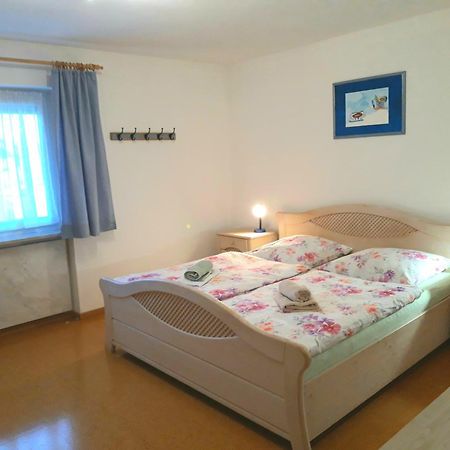 Ferienwohnung Im Seidlerhof Mit Balkon Und Garten รอห์นบาค ภายนอก รูปภาพ