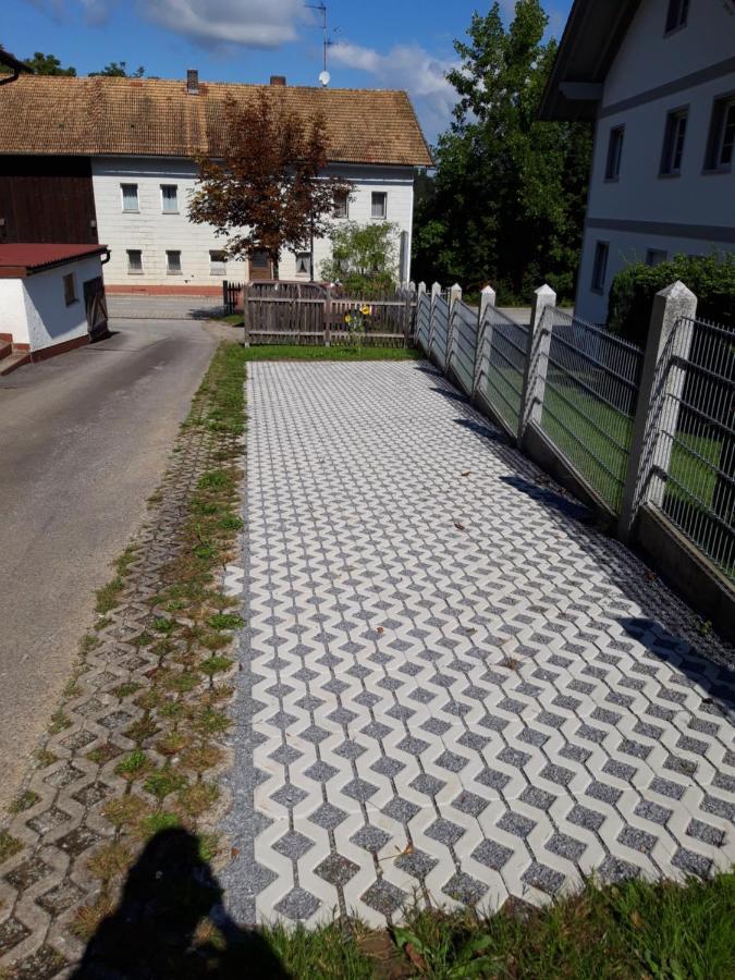 Ferienwohnung Im Seidlerhof Mit Balkon Und Garten รอห์นบาค ภายนอก รูปภาพ