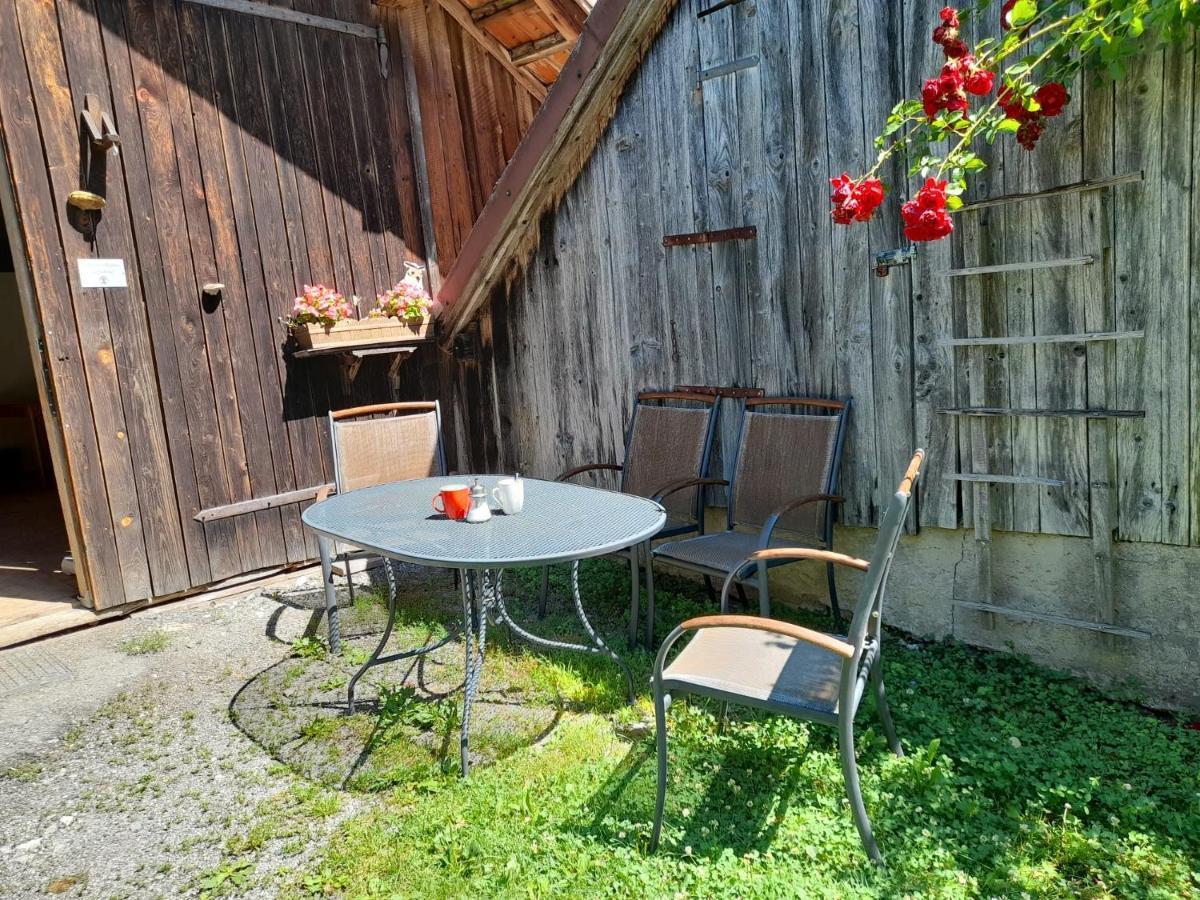 Ferienwohnung Im Seidlerhof Mit Balkon Und Garten รอห์นบาค ภายนอก รูปภาพ